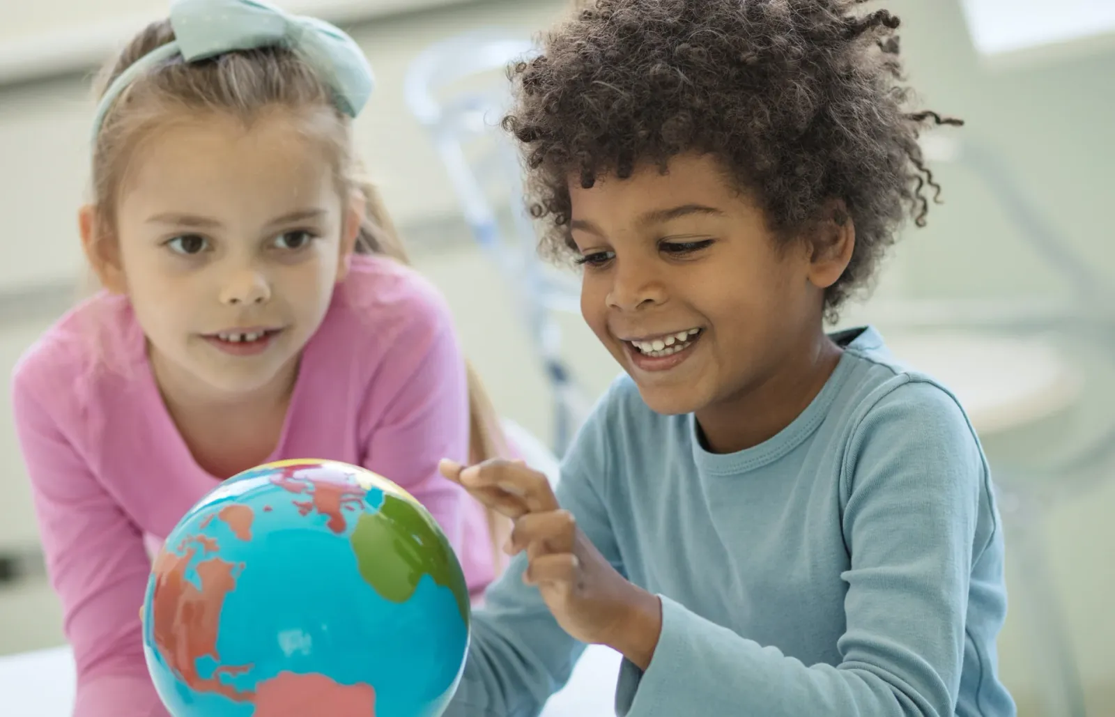 The Power of Bilingualism: Benefits of Learning a Second Language for Children