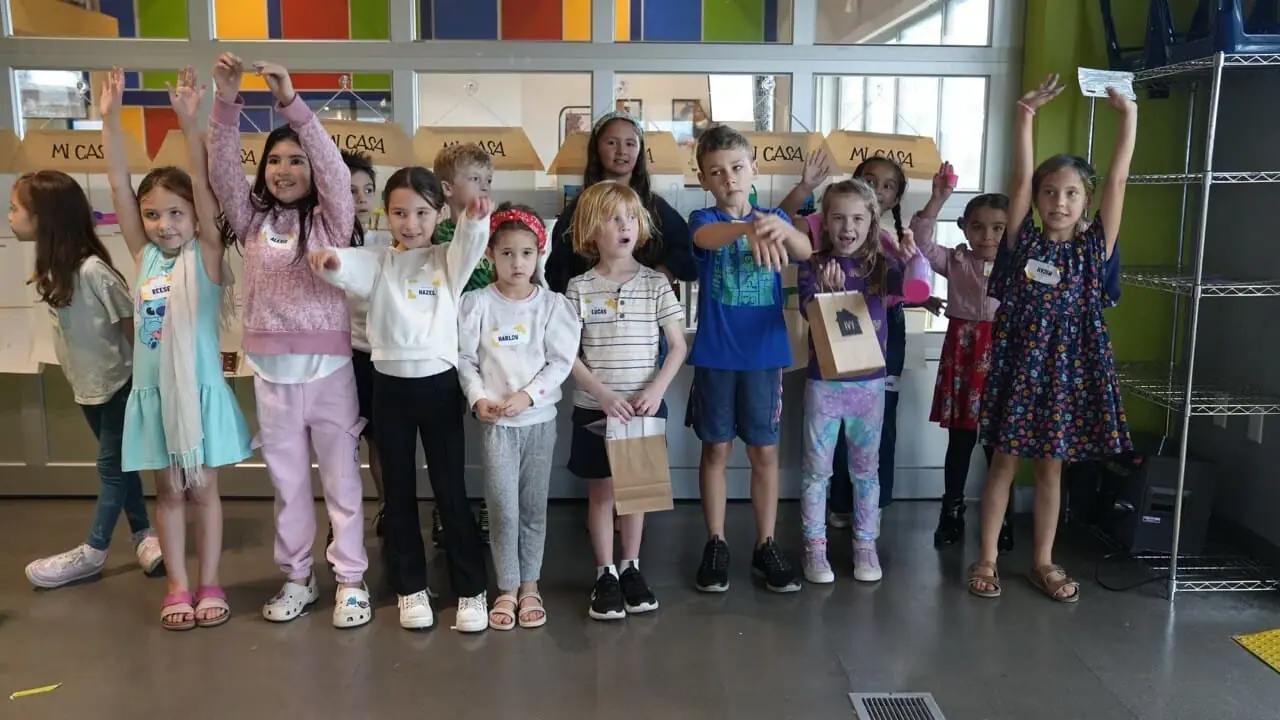 Children at a LingoStars Spanish immersion workshop in Naples, FL