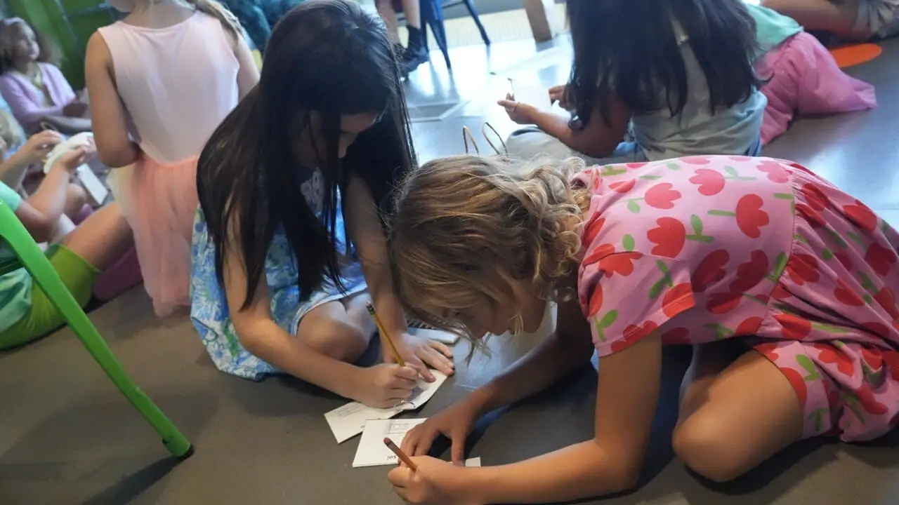 Children at a LingoStars Spanish immersion workshop in Naples, FL