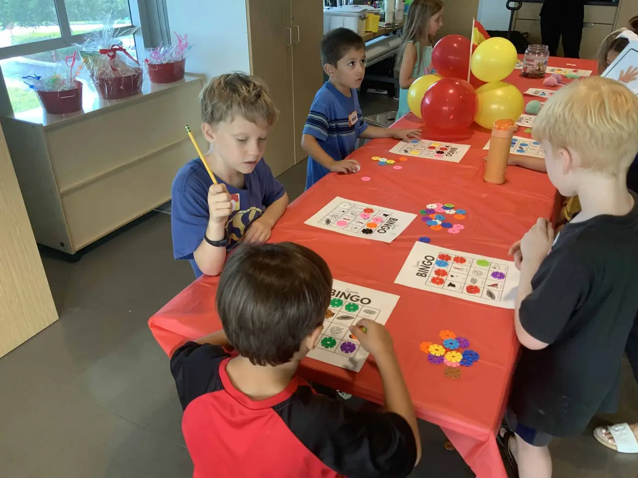 Children at a LingoStars Spanish immersion workshop in Naples, FL